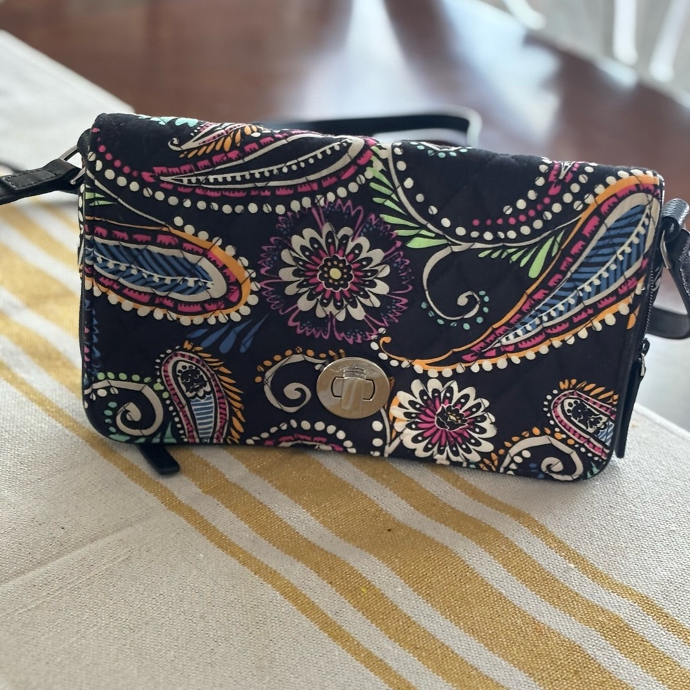 Vera Bradley Black Paisley Women's Bag